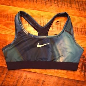 Girls Nike Sports Bra! YM! Great Condition!